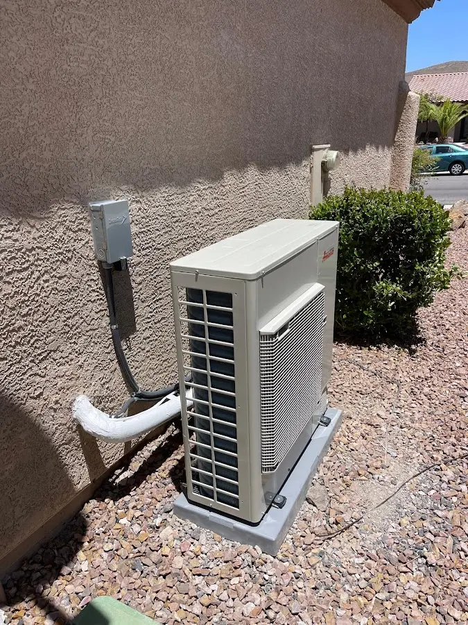 Residential air conditioning condenser unit in Woodcrest
